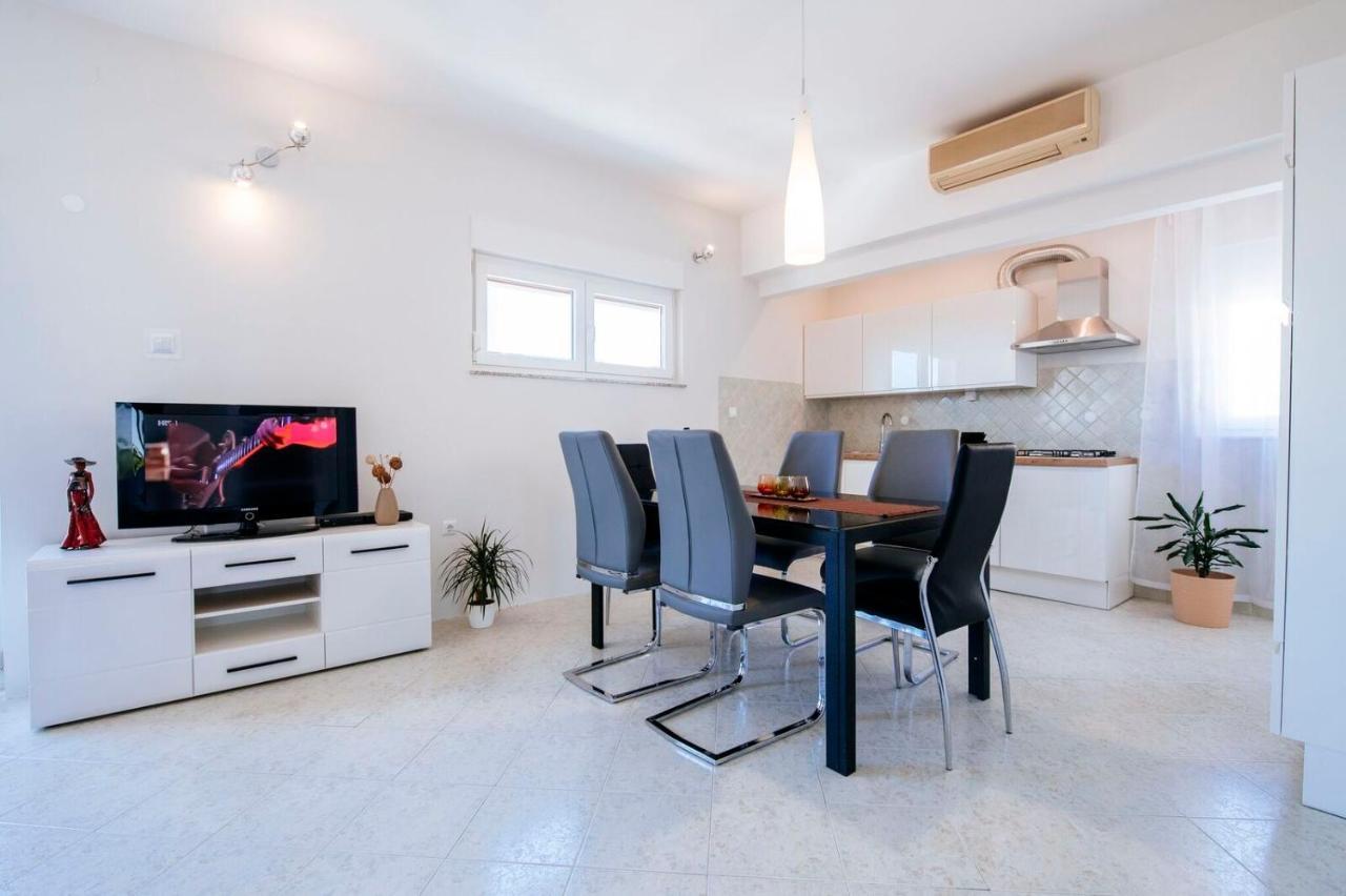 Bayshore Apartment Задар Екстериор снимка